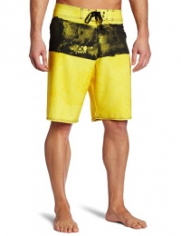 Quiksilver Men's Cypher Kelly Nomad Board Short