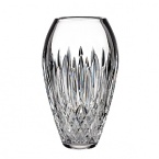 Make a gorgeous floral display on the table or mantle with Waterford's Arianne stem vase featuring a marvel of dazzling wedge cuts crafted from upright and cross cutting techniques create the utmost sparkle.