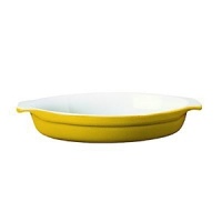 The Emile Henry classic oval gratin dish is shallow enough to spread a thin layer of food with a perfectly browned crust or topping. The handles make it easy to remove the dish from the oven with pot holders or oven gloves and is designed with shallow sloping sides, to ease out the cooked food.