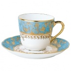 Inspired by the flamboyant designs of the 19th century, Eden Turquoise is both refined and sophisticated. This Limoges porcelain dinnerware service is a remarkable reproduction that captures the beauty of engraved gold work. Made in Limoges, France.