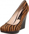 Boutique 9 Women's Victorie Wedge Pump