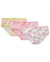 Cuteness in a triple pack. Carter's underwear set features bright and playful prints to complement your little one's personality.