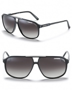 Protect your eyes in style with these sharp, smoke-tinted navigator sunglasses from Carrera.