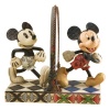 Disney Traditions by Jim Shore 4011748 Mickey Mouse 80th Aniversary Figurine 8-1/4-Inch