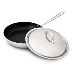 Ideal for foods that need flipping, this superlative nonstick French skillet allows you to deftly scrambling eggs and bacon or prepare a quick chicken sauté. Nonstick pans are safe in the oven to 500F degrees but should not be placed under a broiler.