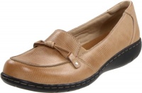 Clarks Women's Sixty Seaway Slip-On Loafer,Sand/Sable,6 M US