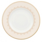 The Samarkand bone china collection by Villeroy & Boch combines stylish, exotic elements with timeless elegance. Precious golden bands and chains decorate this pure white bone china pattern. Warm ivory tones add a harmonious touch. Mix and match with the coordinating Mosaic-designed dinner or salad plate for a look that is truly your own.