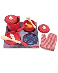 This 8-piece wooden cook's set includes a frying pan, stockpot and saucepan with lids, spoon, slotted spatula and an oven mitt–everything needed to equip a serious chef's kitchen.