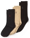 Flat ribbed socks crafted in a comfortable cotton blend, adorned with Ralph Lauren's polo player at the ankle.