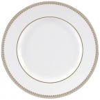 Vera Lace Gold adds certain opulence and grandeur to the Vera Wang dinnerware portfolio. This refined pattern weaves a unique combination of tailored lace bands and delicate florals into one. Vera's attention to every detail is apparent in this extraordinary pattern.