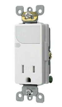 Leviton T6525-W 15-Amp 125V AC Combination Decora Tamper Resistant Receptacle with LED Guide Light, White