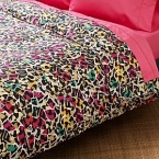 This bold design borrows its look from an original DVF print. In vibrant multi-colors, the print cloaks beds in stunning opulence.