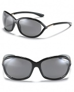 Tom Ford's popular open temple sunglasses get a fashionable update with polarized lenses.