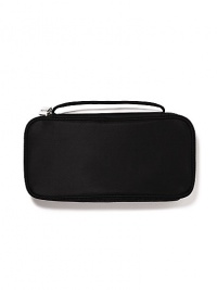 Keep your makeup brushes in top condition by storing them in this chic brush case. A must for travel. 4¾L X 1¾W X 9½H 