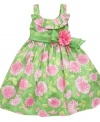 Your budding beauty will have no problem standing out in this vibrant floral dress from Bonnie Jean. (Clearance)