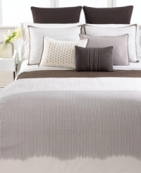 Vera Wang's Ribbon Stripe flat sheet features delicate eyelet embroidery in contrasting brown thread along the hem for a decidedly chic appeal. Finished in luxe 400-thread count cotton percale.