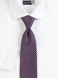 Mini-print tie beautifully crafted in fine Italian silk.SilkDry cleanMade in Italy