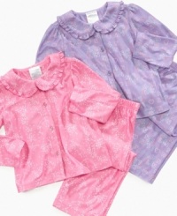 Your little one will love the pretty colors as you put her to sleep in this lovely Calvin Klein pajama shirt and pants set.