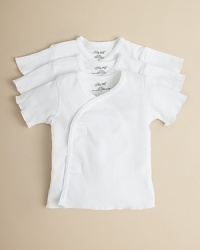 For your baby girl or baby boy, the essential basic shirt, with a simple 2-snap wrap front closure.