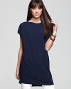 Soft jersey provides a solid base for this Vince tunic, while its clean design lends unlimited styling options.