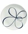 Vera Wang combines her passions for skating and design in the everyday fine Glisse salad plate from her collection of Wedgwood dinnerware. The dishes have an indigo-blue ribbon that follows the path of a twirling figure skater, sweeping across smooth, snow-white bone china with modern grace.