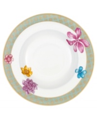 Perfect for casual dining or formal entertaining, this collection features a blend of gilded opulence and sophisticated style. Cheerful flower blossoms float gracefully across white bone china and gold and aqua filigree patterns as this lively set enhances your tabletop.