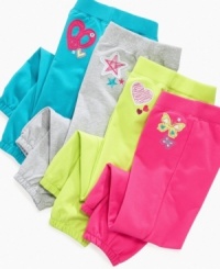 A cute and cozy style, she'll love the fun colors and feel of these pants from So Jenni, you'll love the easy care!