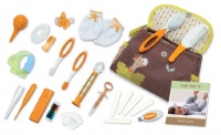 Summer Infant Carter's Deluxe Grooming, Oral Care and Healthcare Essentials Kit, Brown/Orange