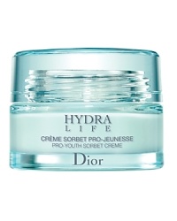 This ultra-light and refreshing sorbet treatment melts upon contact to instantly hydrate the deepest layers of the skin. Hydra Life Pro-Youth Sorbet Crème provides instant and refreshing hydration, stimulates water circulation between skin layers, evens out the complexion and leaves a luminous effect to the skin.