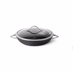 With a unique hard anodized shape, this lidded Calphalon pan is perfect for everyday use. The durable nonstick interior is perfect for healthy cooking with little to no fat.