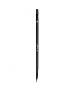 This versatile dual-ended brush is the ideal partner to all eye shadows and gel eyeliners. Designed with two sides for portability and convenience: the sleek tip applies shadow and gel eyeliner precisely and evenly to the perimeter of the eye, while the tapered, flat rounded side perfectly smudges shadow or gel eyeliner for a smoky, softly lined look.