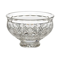 This stunning crystal bowl plays host to everything from candy to pot pourri, and serves as a dramatic display in your home.