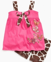 A natural. Keep her in touch with mother nature in this sweet giraffe-print tank and shorts from Nannette.