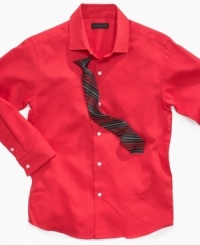 Skinny style. A streamlined skinny tie, included with this shirt, completes the modern look.