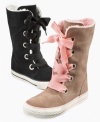 Cuddly wool lining and dainty laces give these Beverly boots from Converse a cozy and cute look.