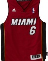 NBA Miami Heat LeBron James Swingman Alternate Youth Jersey, Maroon, Medium