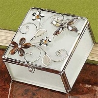 StealStreet SS-A-38104 Butterfly Decoration Jewelry Box, Amber