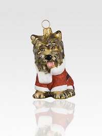 A celebration of Poland's time-honored glassmaking tradition, this charming pup sculpture in glass is lovingly crafted by skilled artisans. Handpainted glass Each ornament takes 7-10 days to complete Arrives in gift box ideal for giving or storing 1½W X 2½H X 2D Handmade in Poland 