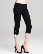 Feel stylishly at ease in these comfortable capri leggings.