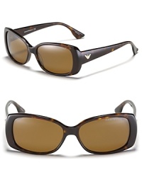 Go for glamour in rectangle sunglasses with a slight retro-inspired frame and signature logo at temples.