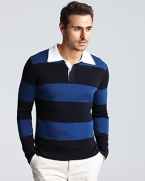 Vince takes on the classic rugby and brings out its best with extra wide stripes and an athletic fit.