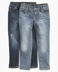 Add a little fun to her fierce fashion with these Kiss Me jeans from Jessica Simpson, in a comfy skinny fit.