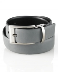 Change up your style with the sleek reversible design of this modern plaque belt in smooth nappa leather from Alfani.