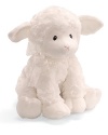 Your little one will fall in love with this plush lamb, which plays Brahms to lull them to sleep.