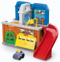 Fisher-Price Little People Wheelies Stow 'n Tow Garage