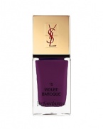 Yves Saint Laurent introduces the new line of La Laque Couture. Its vibrant collection make every woman couture to the fingertips. New formula offers extreme shine and care for nails.