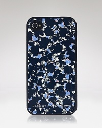 Oh-so dialed in, this MARC BY MARC JACOBS iPhone print keeps away the scratches and scuffs in style.