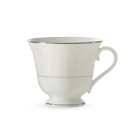 Like icing on a wedding cake, the Ballet Icing Collection elicits both awe and admiration as it captures the graceful elements and sweeping orchestrations of dance. The delicate piping of the pattern evokes the craft of a master cake decorator forming circular spirals in white on our newest fine bone china patterns.