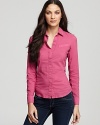 Well tailored for an extra-feminine fit, this rosy-hued James Perse shirt works seven days a week.