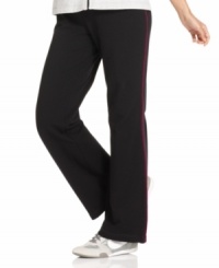 A fashionably affordable price makes these Style&co. petite pants a must-have for every closet. Subtle piping and a relaxed fit update the look.